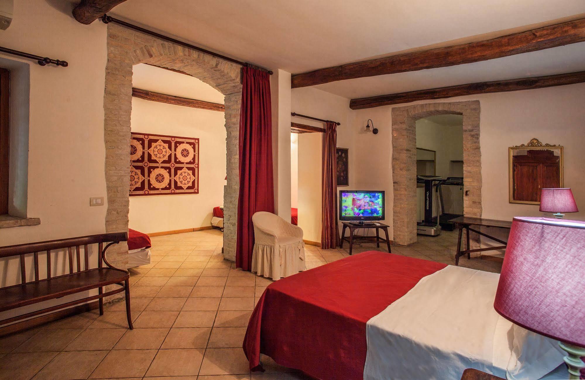 Corte Cristina & Suites Quartucciu Exterior photo